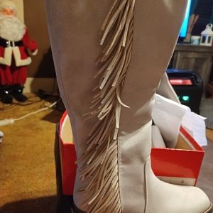 Fringed boots